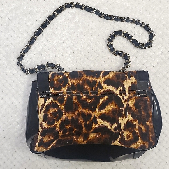 Betsy Johnson Leopard print Purse - Picture 2 of 7